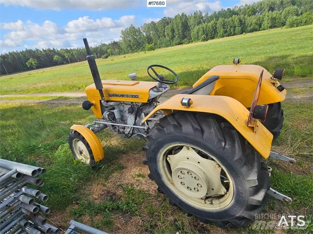 Ursus C 330 Traktorok
