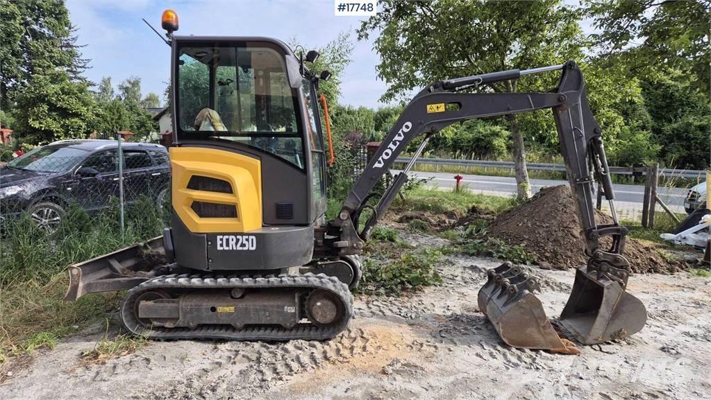 Volvo ECR25D Mini kotrók < 7t