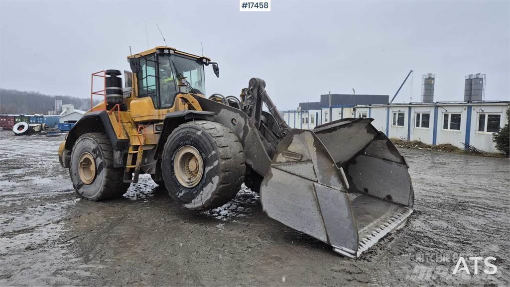 Volvo L220H Gumikerekes homlokrakodók