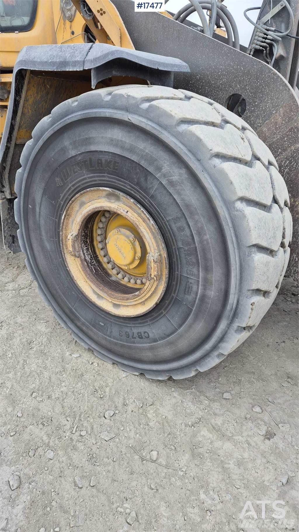 Volvo L220H Gumikerekes homlokrakodók