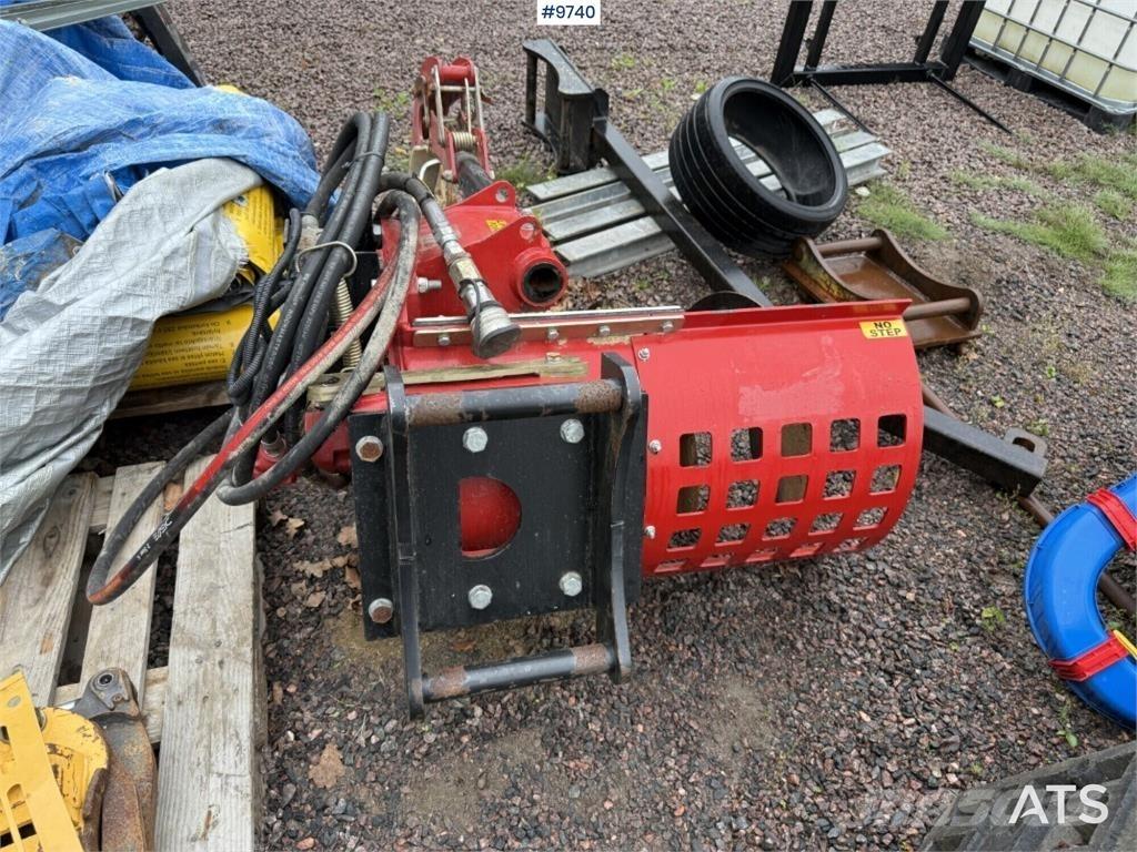 Auger Torque XHD 900 Kotrók