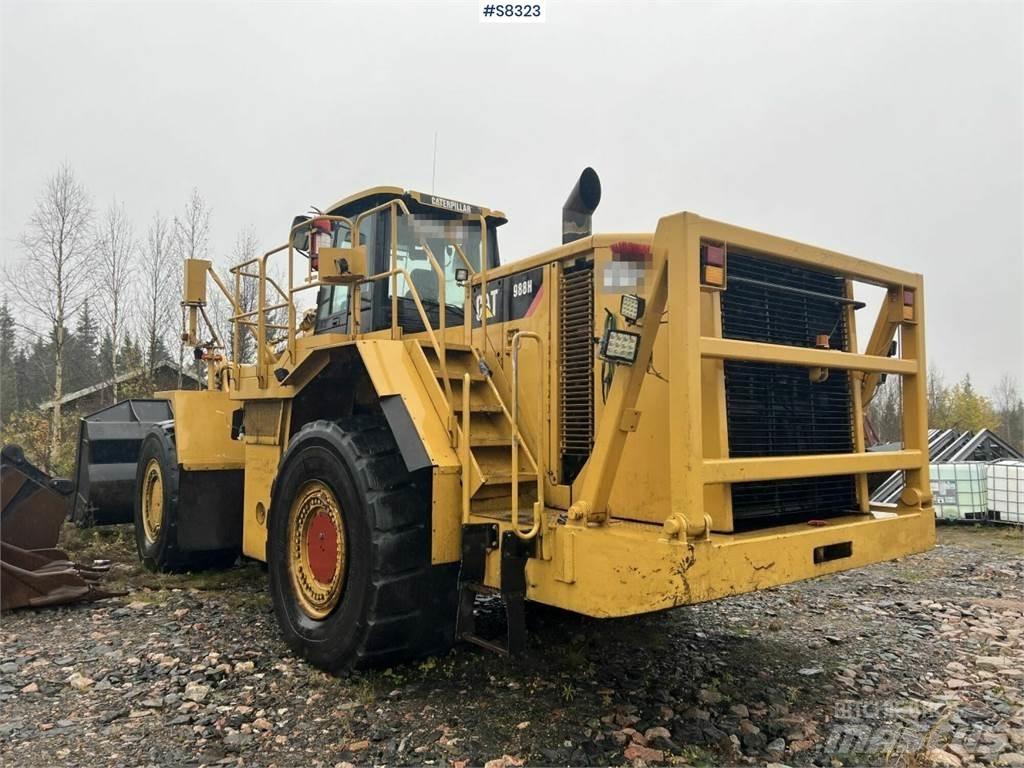CAT 988H gumikerekes dózer