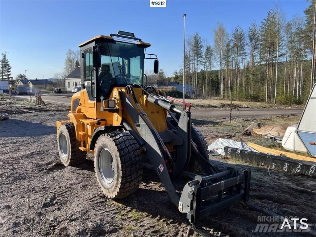Everun L30 Multi gumikerekes dózer