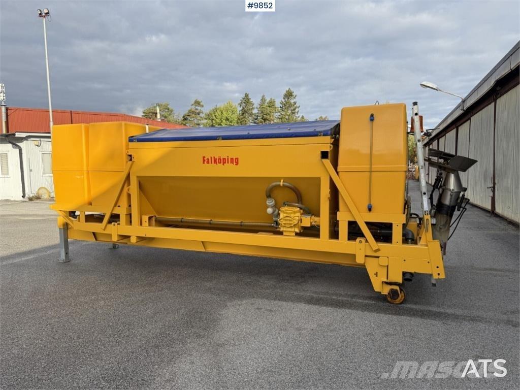 Falköping CLC-647 Szétszerelhető rakodók