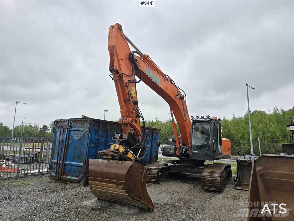 Hitachi ZX 250 LC-3 Lánctalpas kotrók