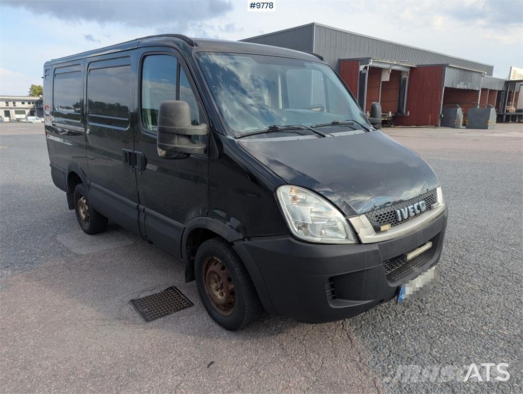 Iveco Daily Dobozos teherautók