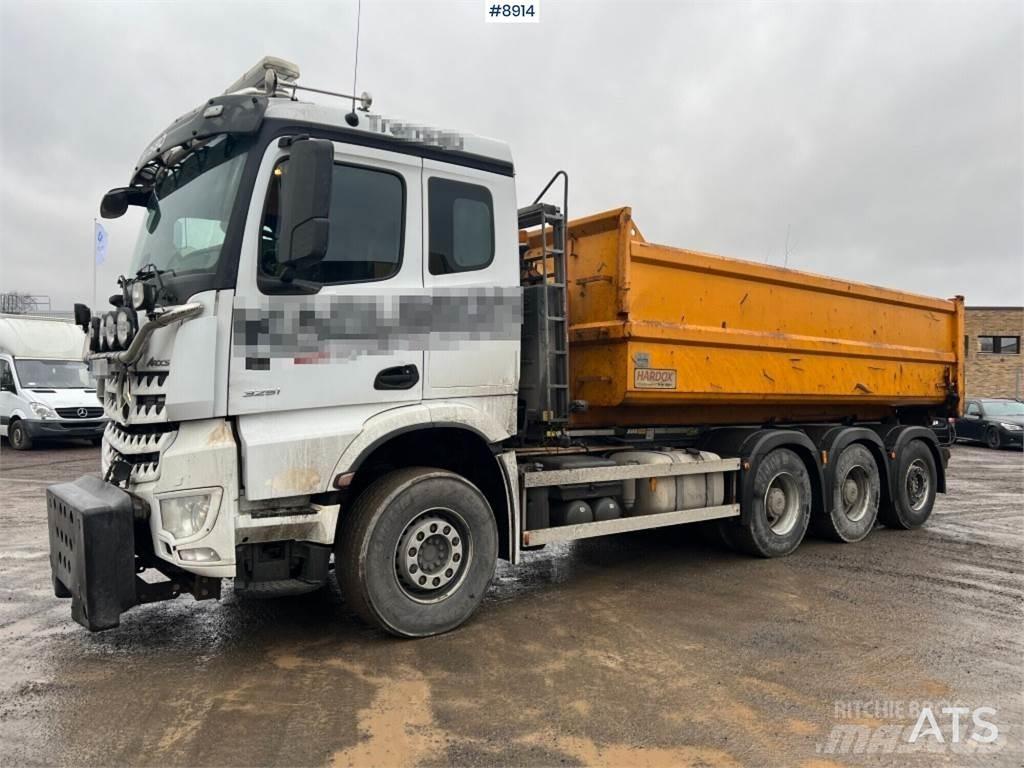 Mercedes-Benz Arocs Horgos rakodó teherautók