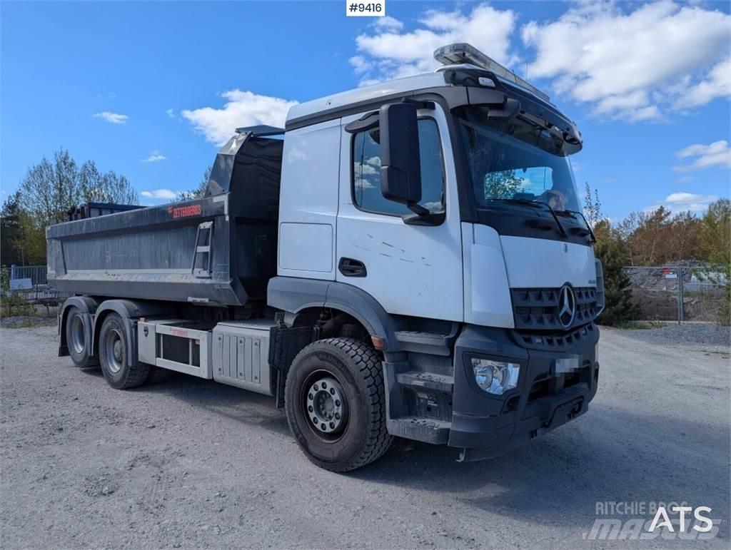 Mercedes-Benz Arocs Billenő teherautók