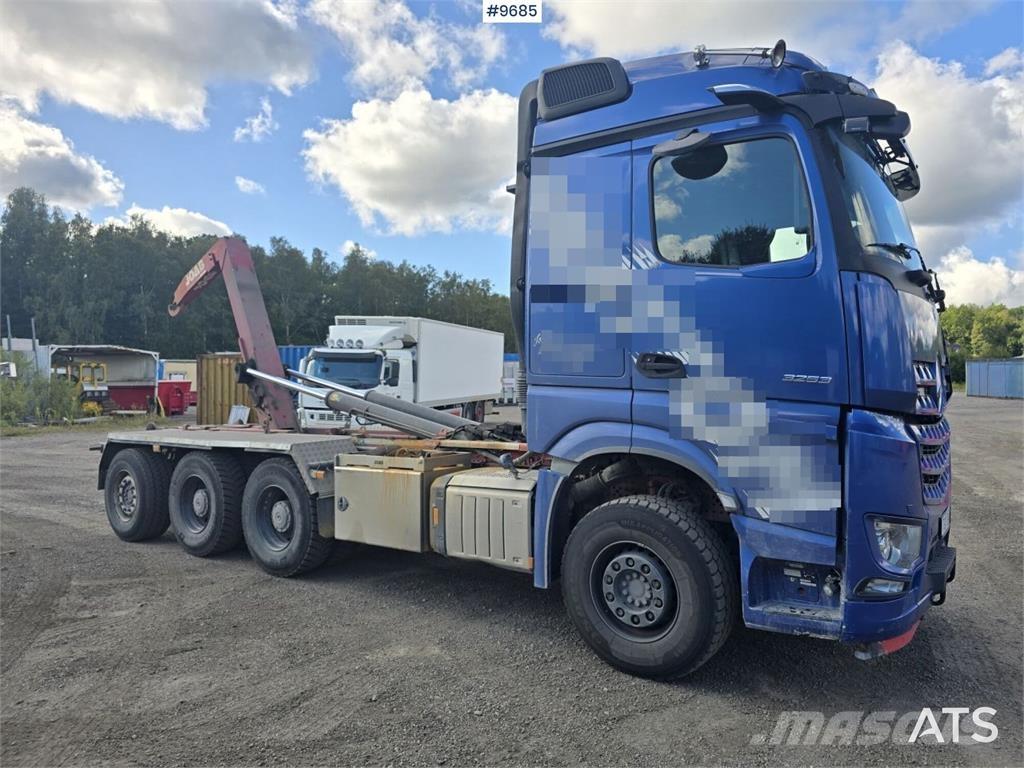 Mercedes-Benz Arocs Horgos rakodó teherautók