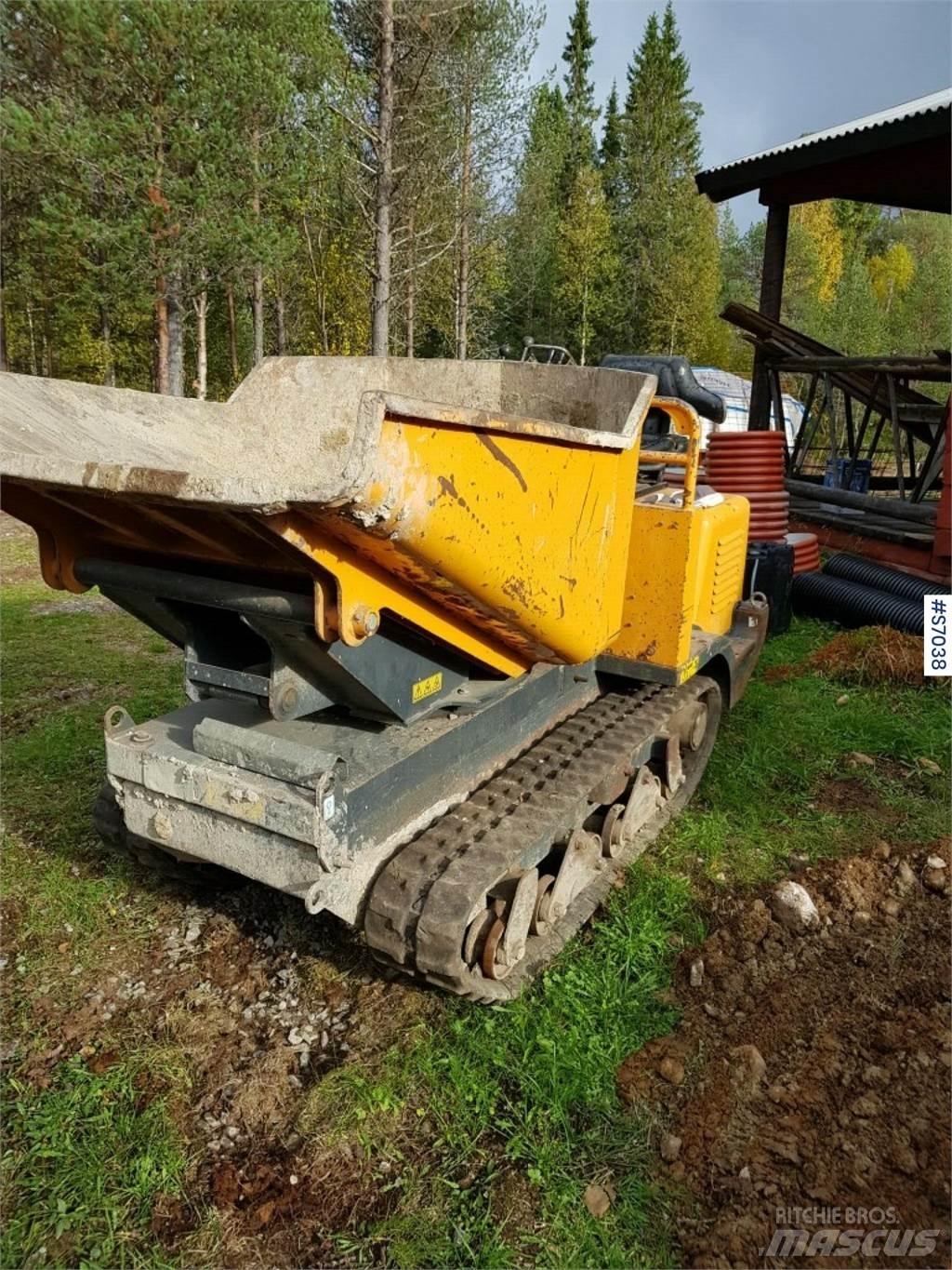 Mustang RD15 Mezei dömperek