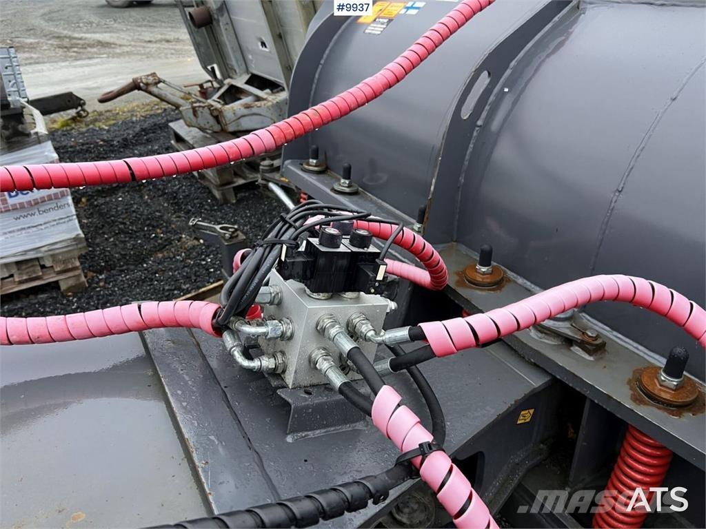 Pome JETI/ Volvo Ekék