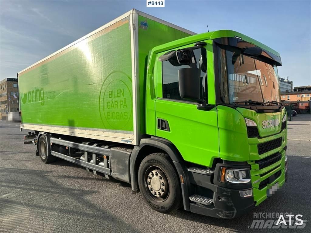 Scania P280B4X2NB Dobozos teherautók