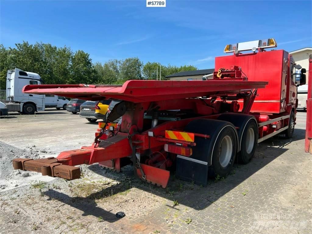 Scania R144GB6X4NA530 Műszaki mentők