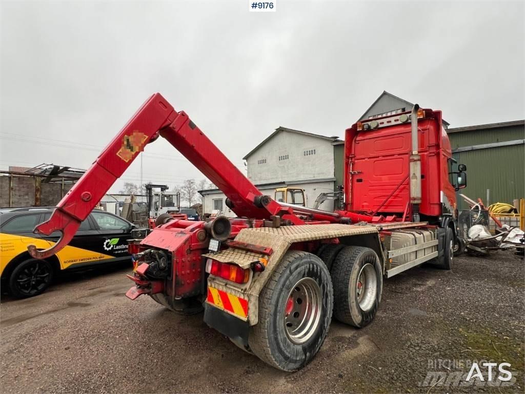 Scania R144GB6X4NA530 Horgos rakodó teherautók