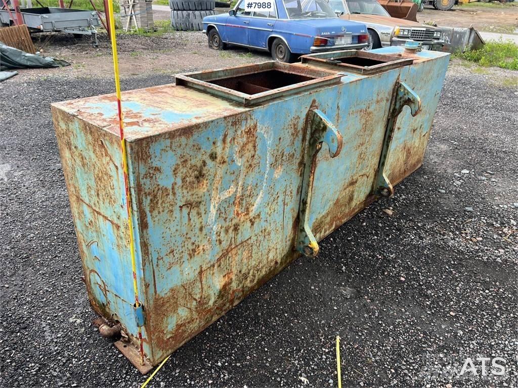  Vattentank Stora BM Beton tartozékok