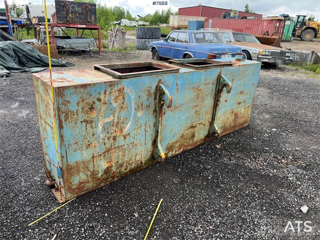  Vattentank Stora BM Beton tartozékok