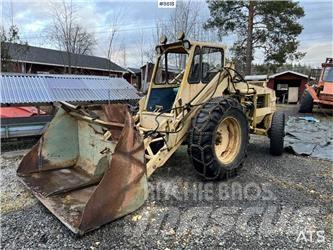 Volvo BM 350 gumikerekes dózer