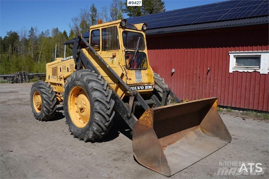 Volvo BM 840 gumikerekes dózer