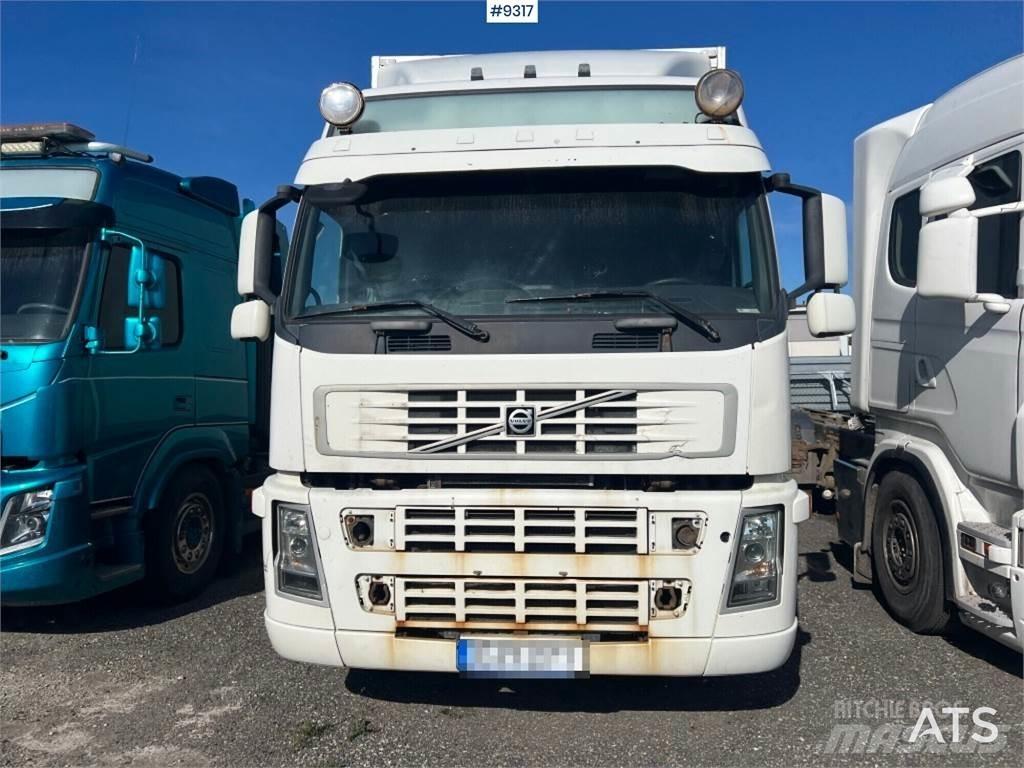 Volvo FM 340 4X2 Dobozos teherautók