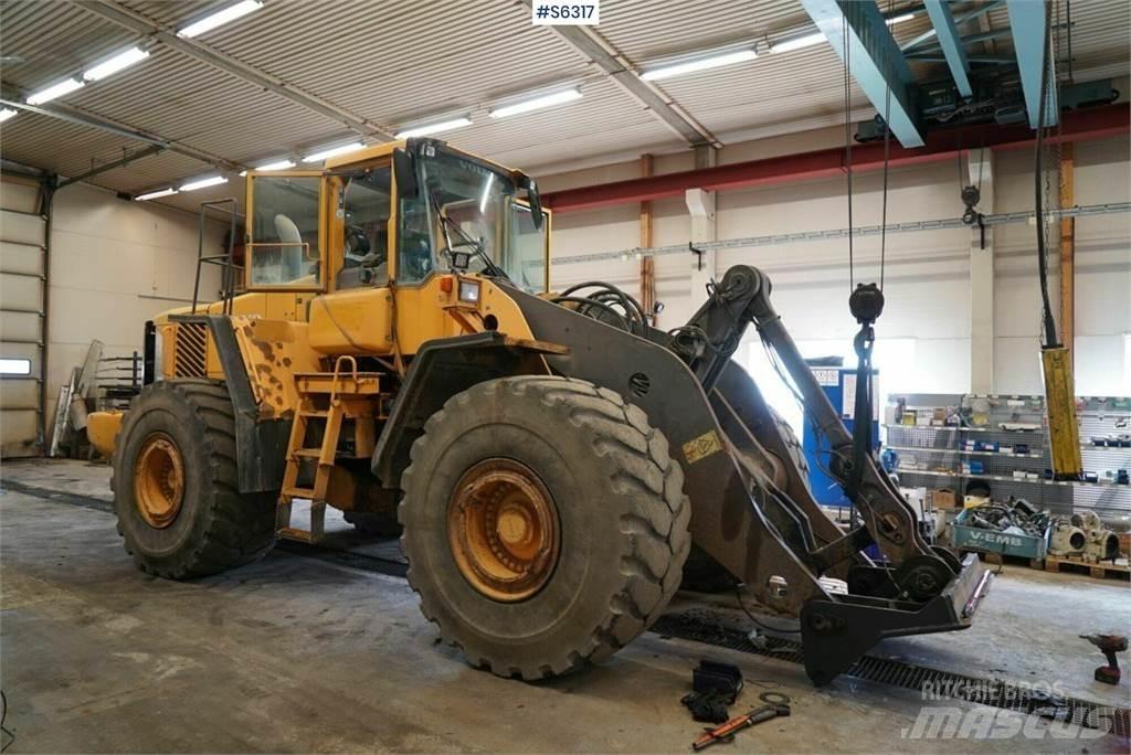 Volvo L220E Gumikerekes homlokrakodók