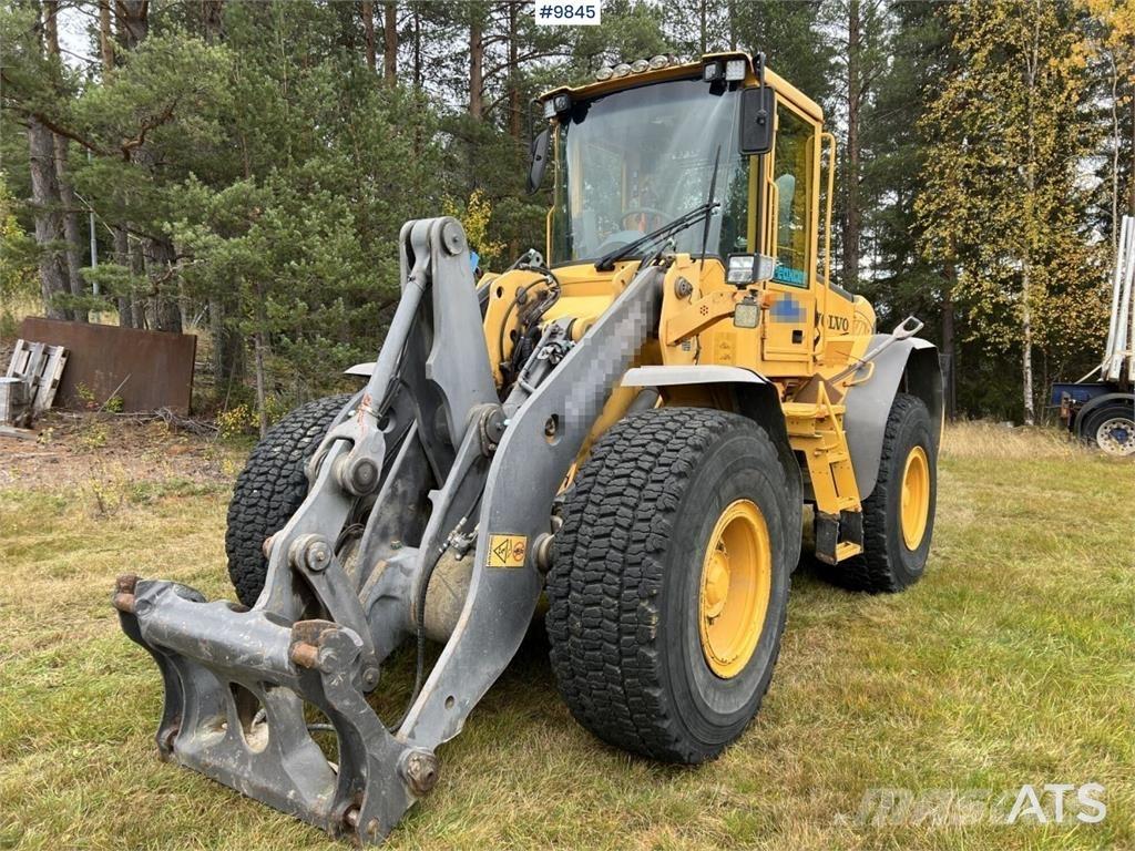 Volvo L90E Gumikerekes homlokrakodók