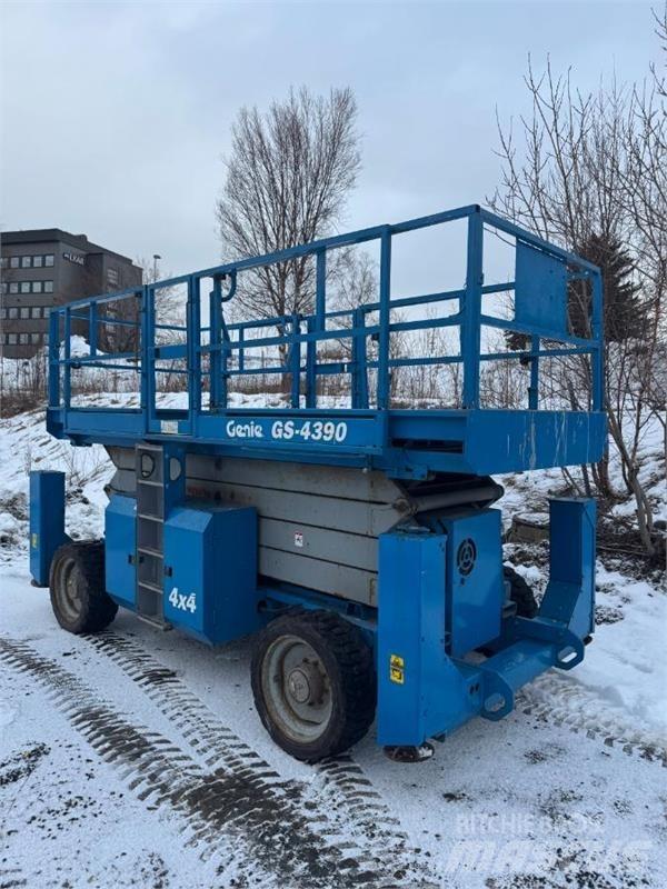 Genie 4390 Ollós emelők