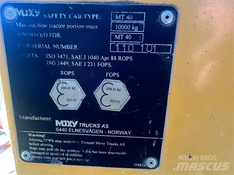Moxy MT40 Mezei dömperek