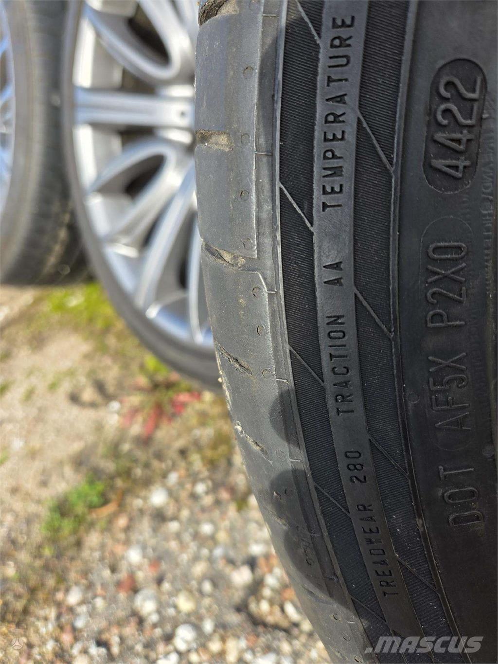 BMW  Gumiabroncsok, kerekek és felnik