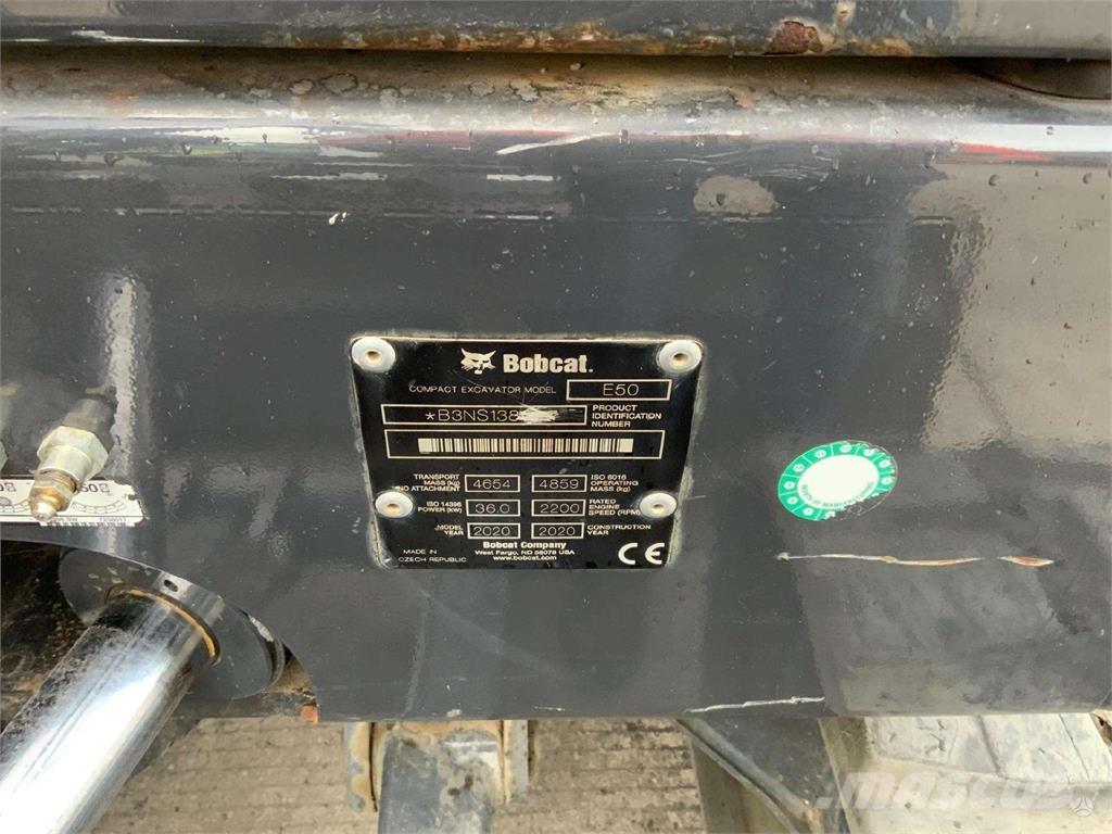 Bobcat E50 Lánctalpas kotrók