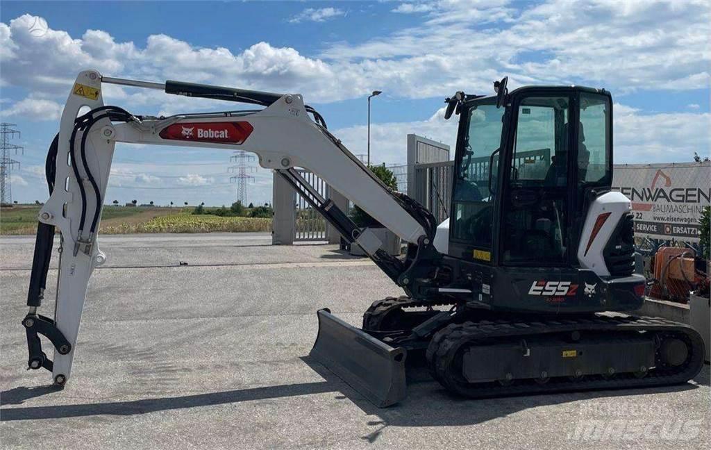 Bobcat E55z Lánctalpas kotrók