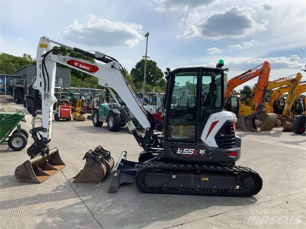 Bobcat E55z Lánctalpas kotrók