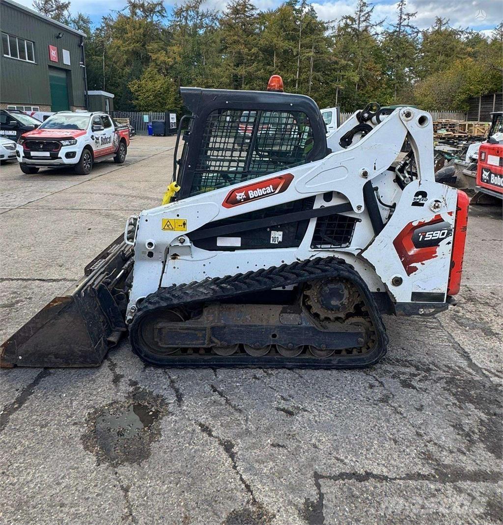 Bobcat T590 Mini homlokrakodók