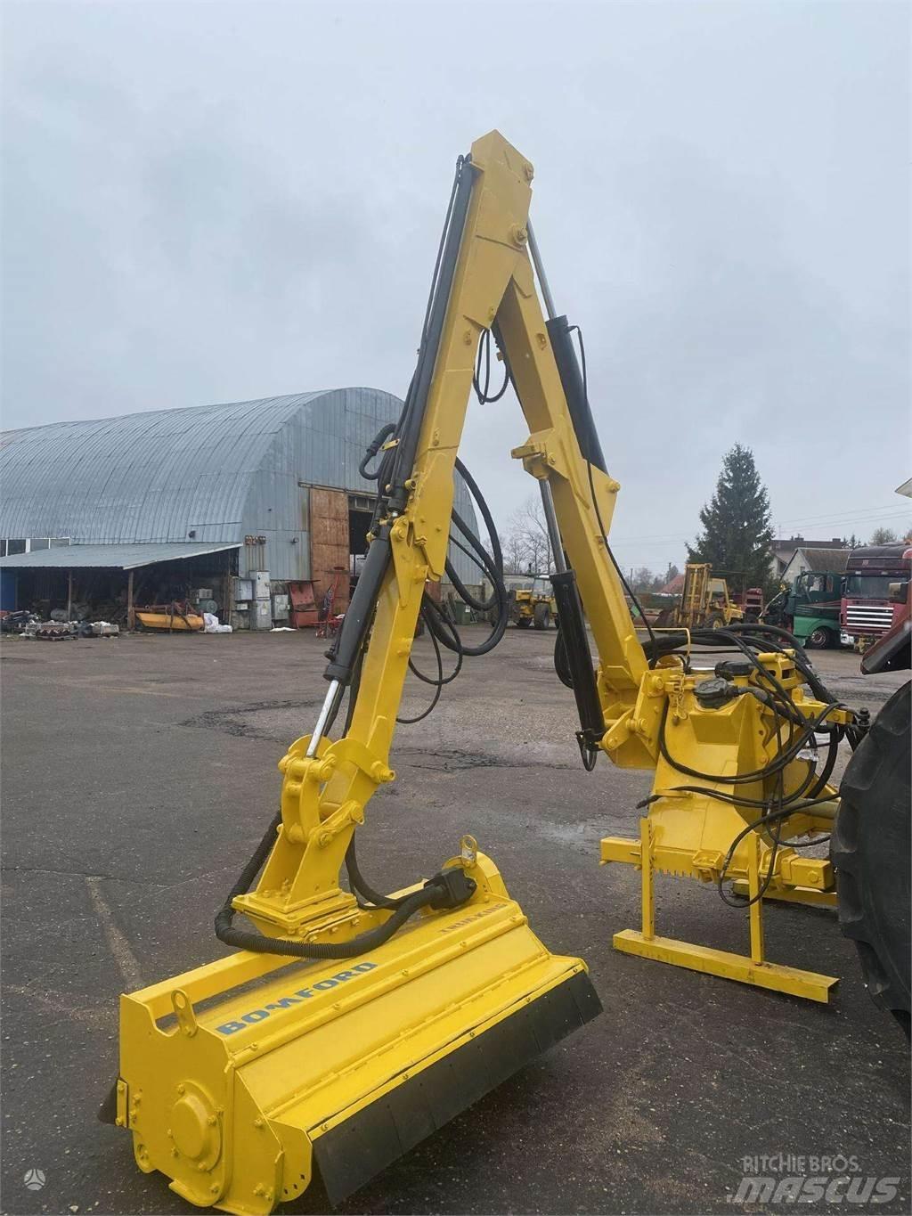 Bomford 800 Öntöző Kaszák