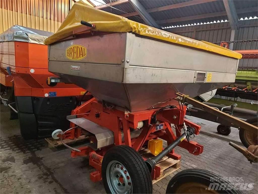 Bredal F2 2500 Műtrágyaszórók