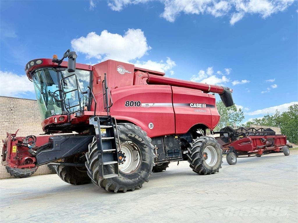 Case IH 8010 Kombájnok