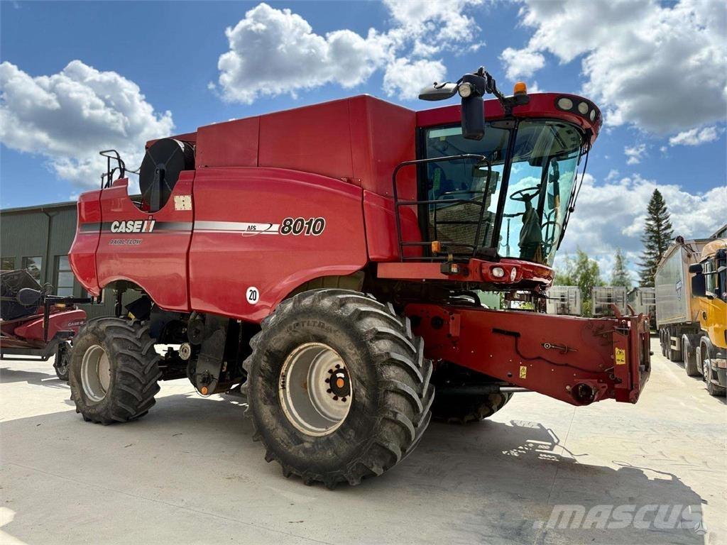 Case IH 8010 Kombájnok