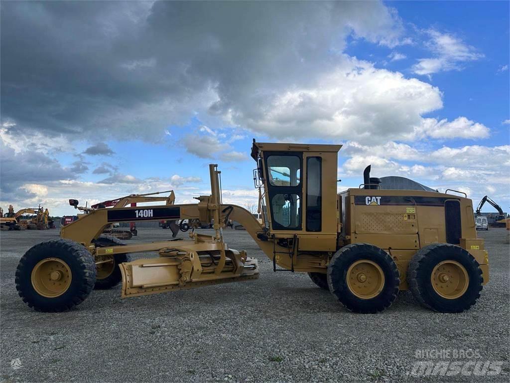 CAT 140 H Gréderek