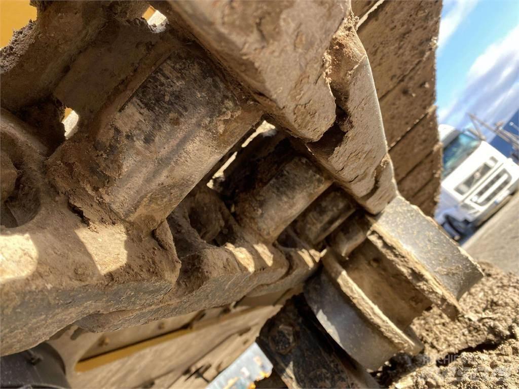 CAT 336 Lánctalpas kotrók