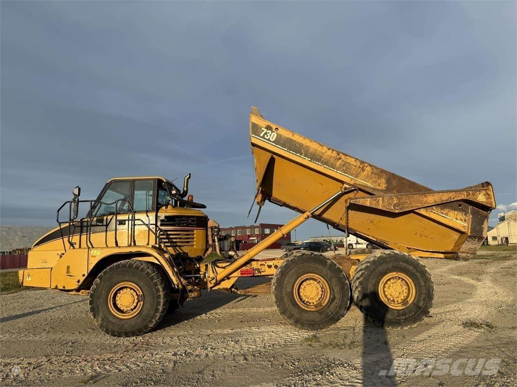 CAT 730 Csuklósdömperek