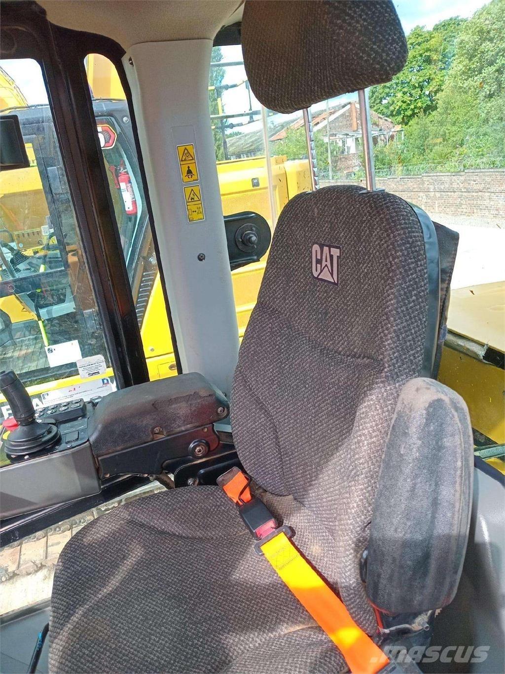 CAT CS 66 B Egydobos hengerek