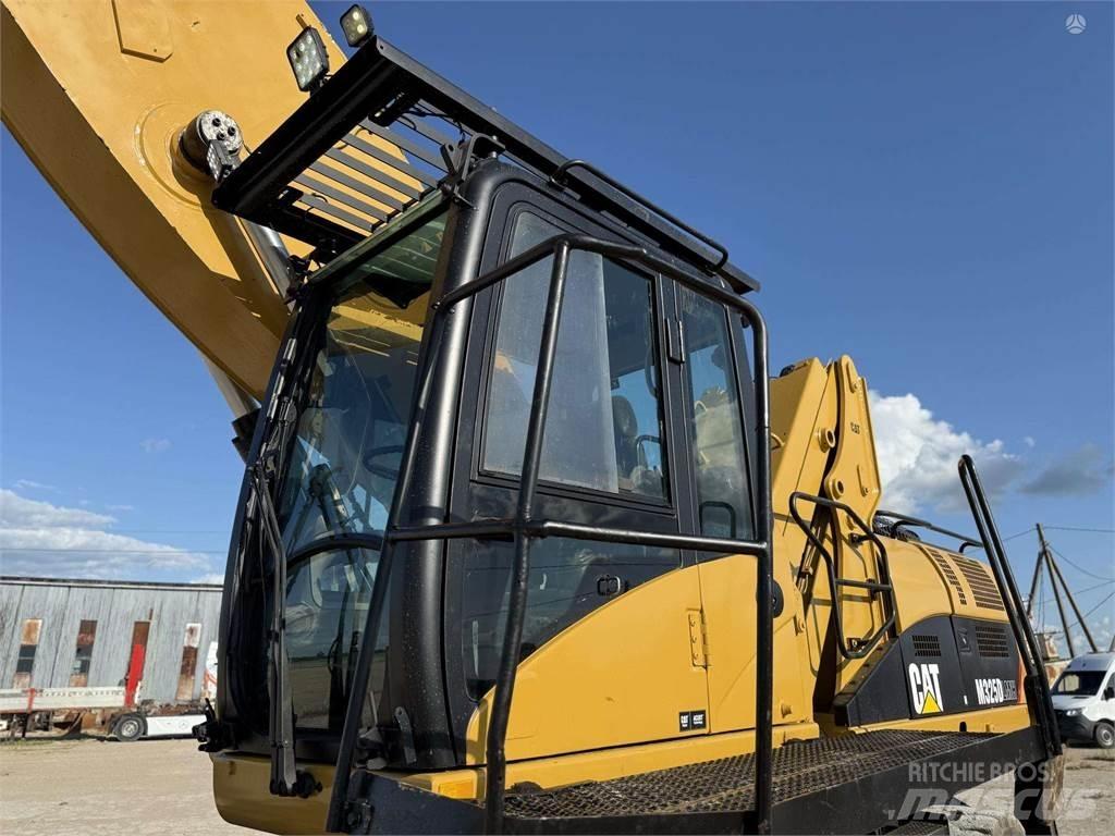 CAT M 325 DLMH Gumikerekes kotrók