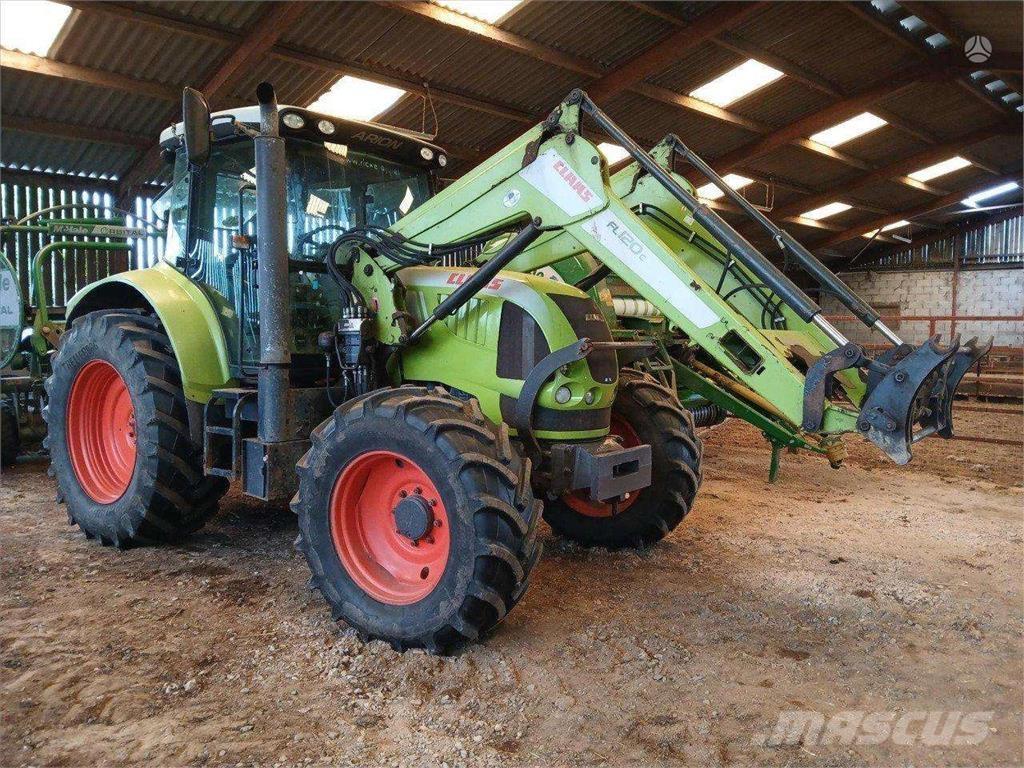 CLAAS Arion 620 Traktorok