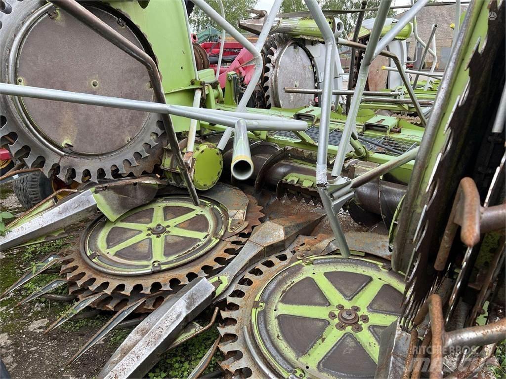 CLAAS Jaguar 870 Öntöző Kaszák