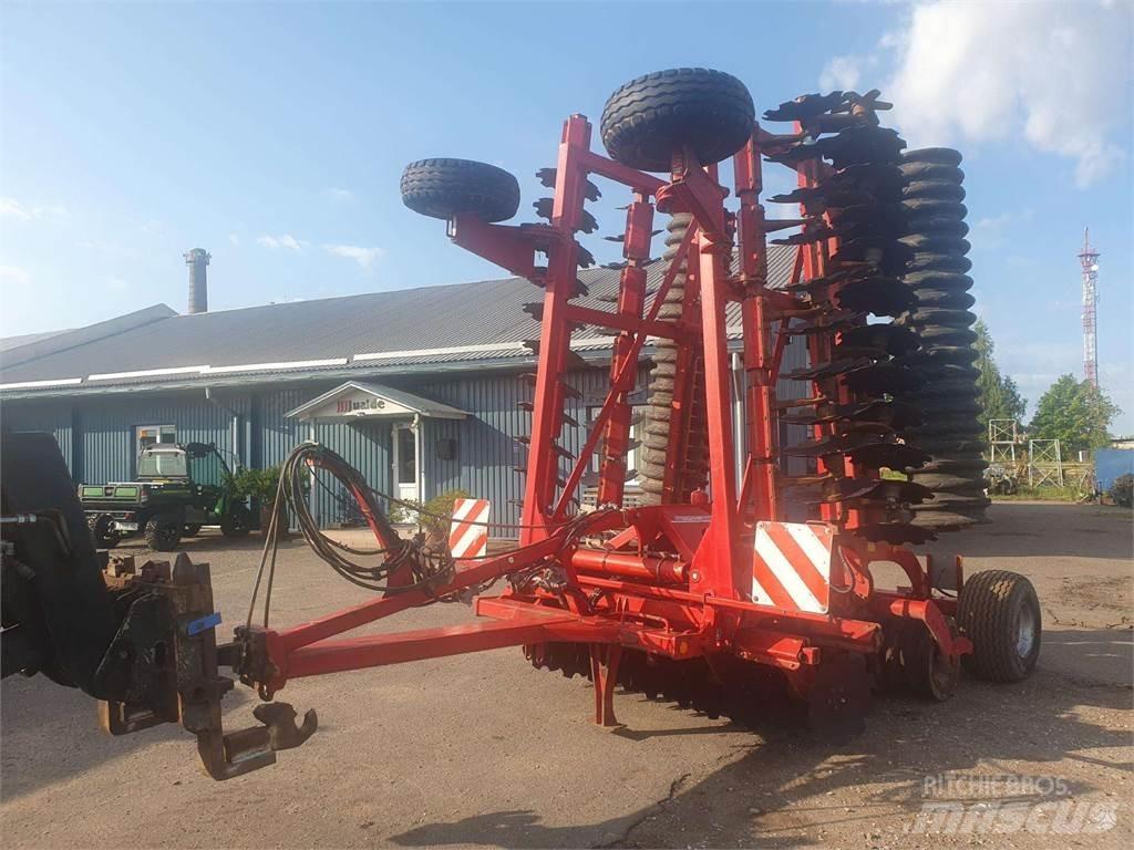 Horsch Joker 8RT Nehéz boronák