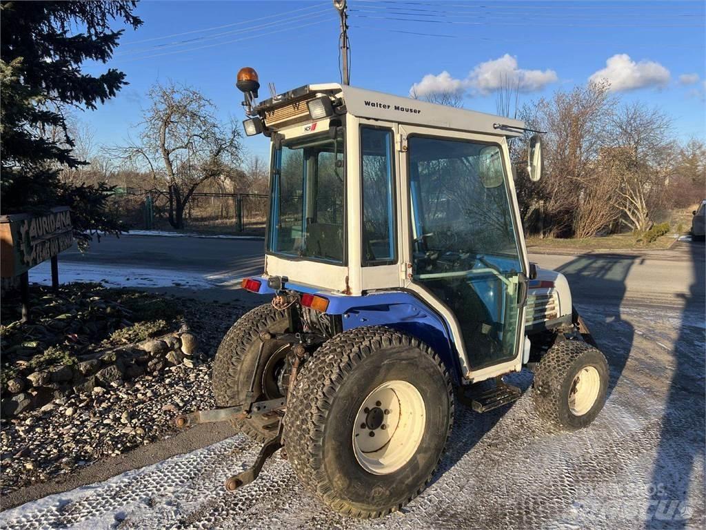Iseki 325 Traktorok