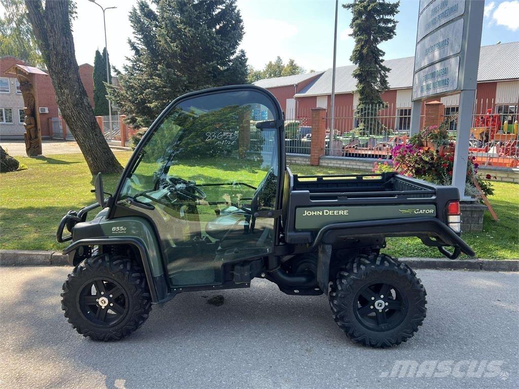 John Deere  ATV-k