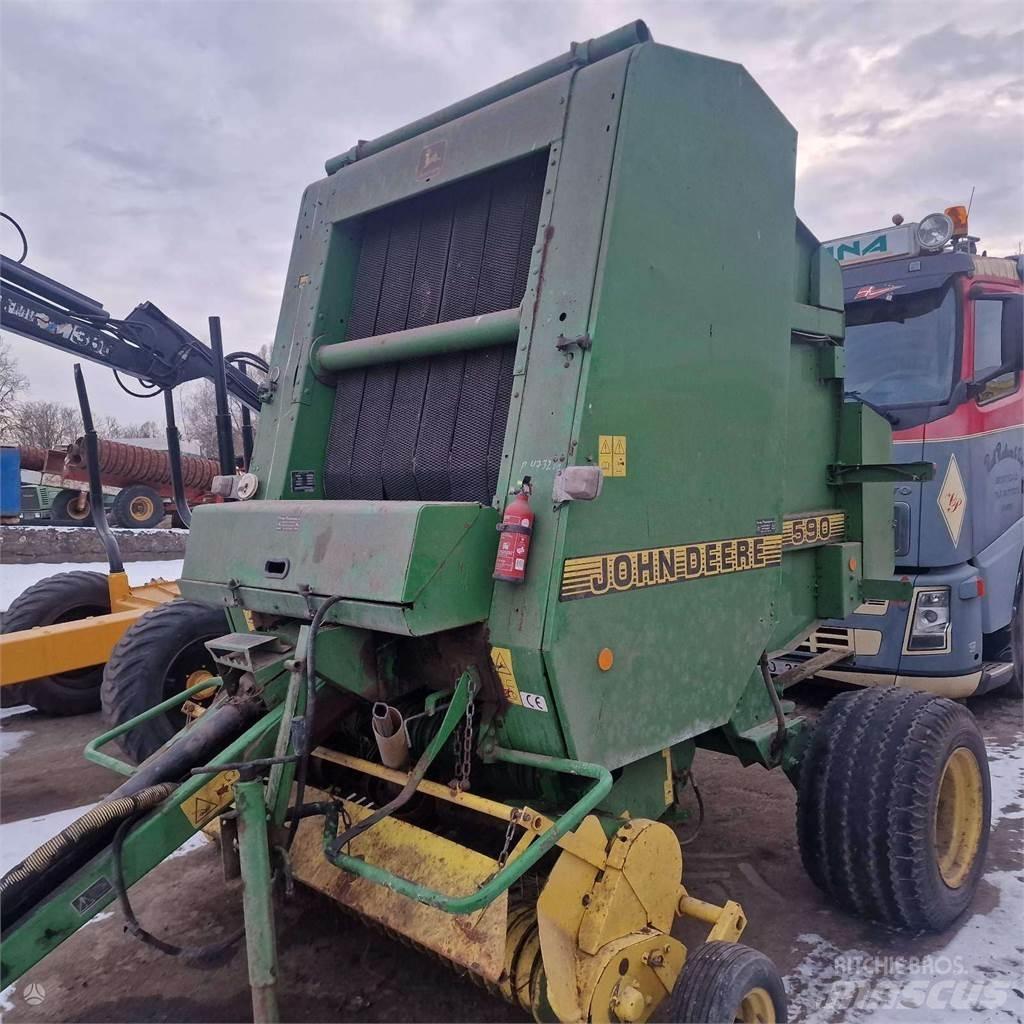 John Deere 590 Körbálázók
