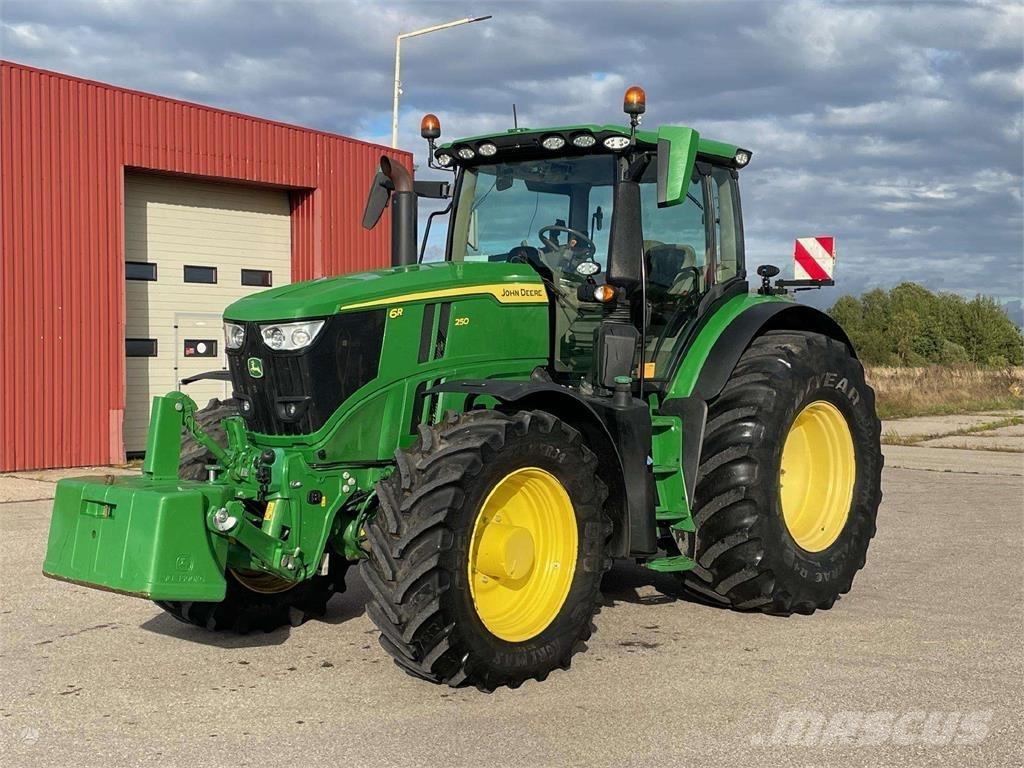 John Deere 6R 250 Traktorok