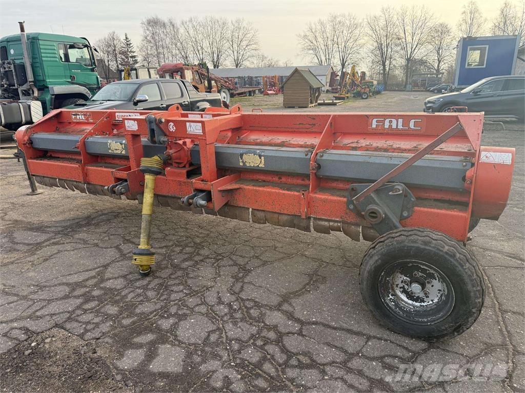  -Kita- Falc 4800 Öntöző Kaszák