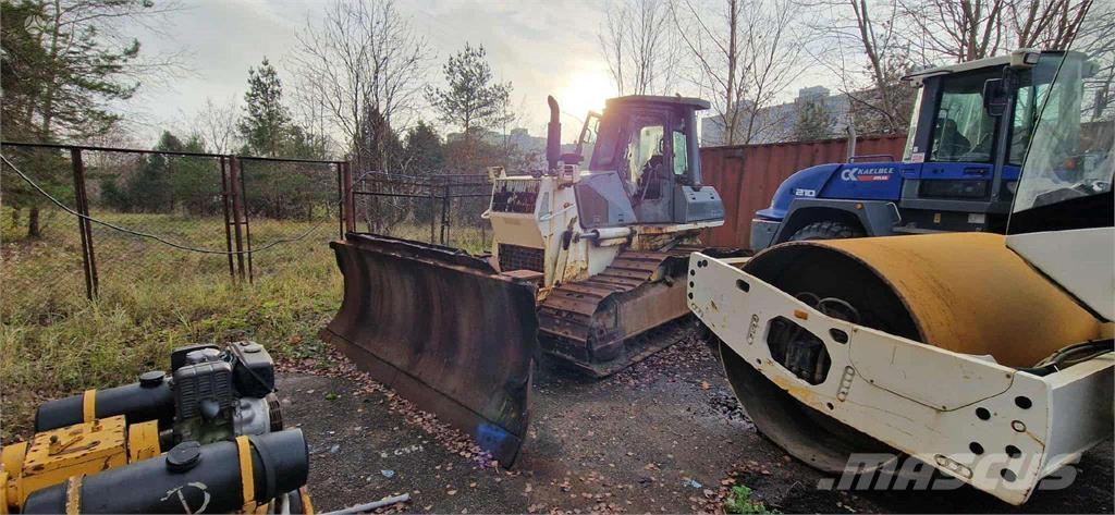 Komatsu D61PX-12 lánctalpas dózerek